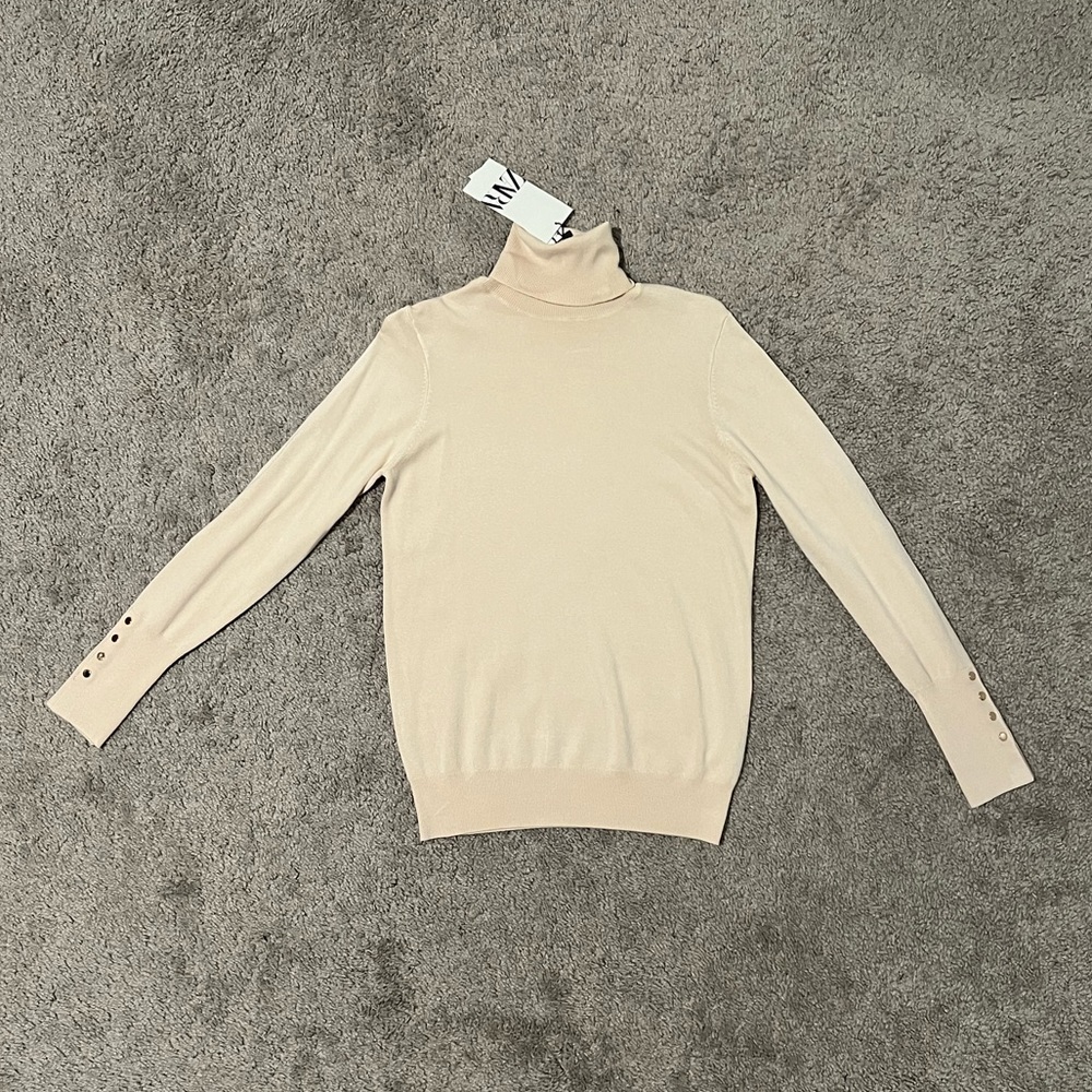 Zara Cream Turtleneck - M